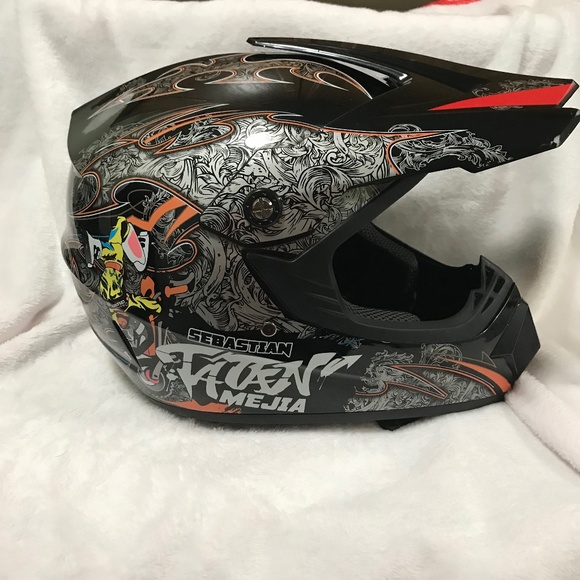 SENHILL SEBASTIAN TATAN MEJIA Other - Senhill DOT Sebastian Tatan Mejia Motorcross Helmet Black Red Size Large